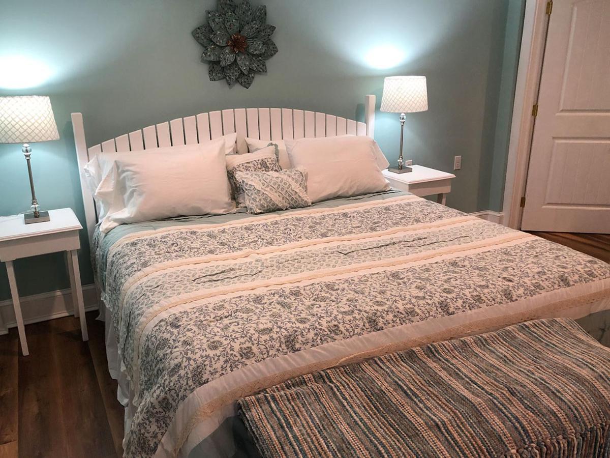 Stamford Gables Bed And Breakfast Exterior photo